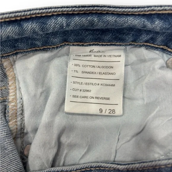 Stylish KanCan Size 28/9 Blue Cropped Frayed Hem Women Jeans - Picture 4 of 8